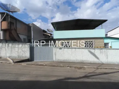 Casa com 3 Quartos à venda, 500m² no Marilândia, Juiz de Fora