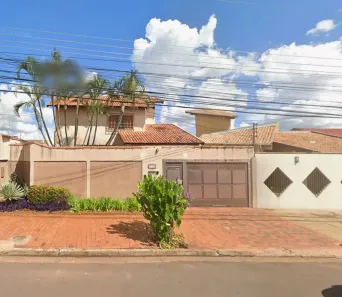 Casa com 2 Quartos à venda, 280m² no Carandá Bosque, Campo Grande