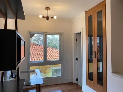 Casa de Condomínio com 3 Quartos para alugar, 322m² no Alphaville, Santana de Parnaíba