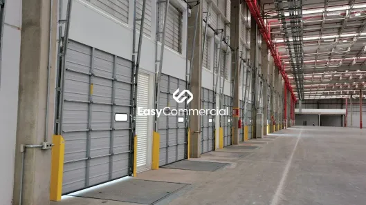 Galpão/Depósito/Armazém para alugar, 8000m² no Empresarial Colina, Cajamar