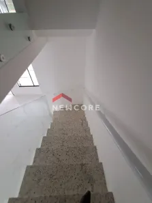 Sobrado com 3 Quartos à venda, 110m² no Bom Retiro, Joinville