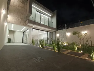 Sobrado com 3 Quartos à venda, 160m² no Parque Amazônia, Goiânia