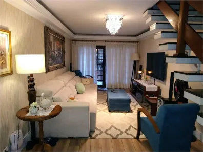 Casa com 3 Quartos à venda, 135m² no Parque Vitória, São Paulo