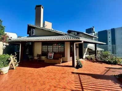 Casa com 3 Quartos à venda, 220m² no Centro, Chapecó