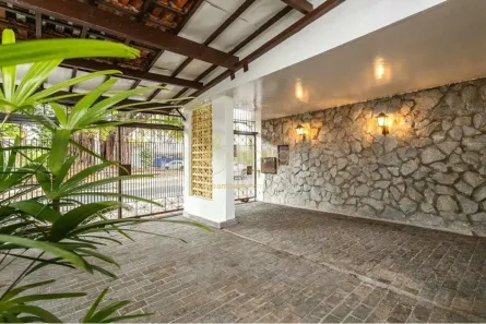 Casa com 3 Quartos à venda, 176m² no Jardim Internacional, São Paulo