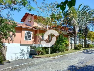 Casa com 5 Quartos à venda, 448m² no Camboinhas, Niterói