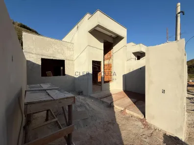 Casa com 2 Quartos à venda, 68m² no Santa Rita do Zarur, Volta Redonda