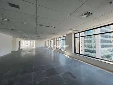 Sala Comercial para alugar, 381m² no Indianópolis, São Paulo