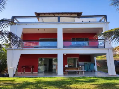 Fazenda/Sítio com 7 Quartos à venda, 550m² no Taguatinga Centro, Brasília