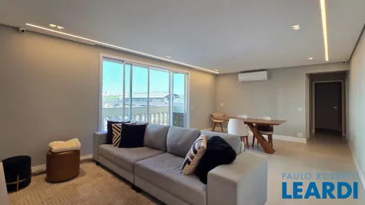 Apartamento com 3 Quartos à venda, 135m² no Campo Belo, São Paulo