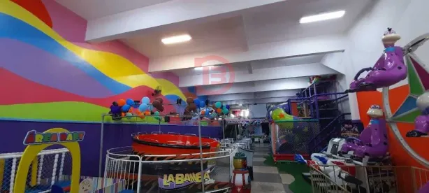 Prédio Comercial à venda, 1256m² no Vila Marieta, São Paulo