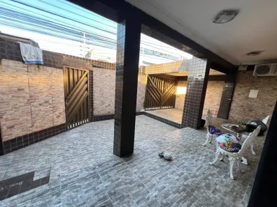 Casa com 3 Quartos à venda, 225m² no José Conrado de Araújo, Aracaju