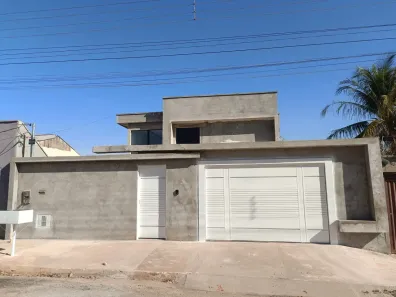 Sobrado com 4 Quartos à venda, 386m² no Residencial Cidade Verde, Goiânia