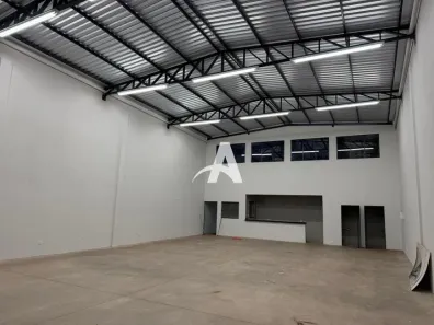 Galpão/Depósito/Armazém para alugar, 250m² no Jardim Inconfidência, Uberlândia