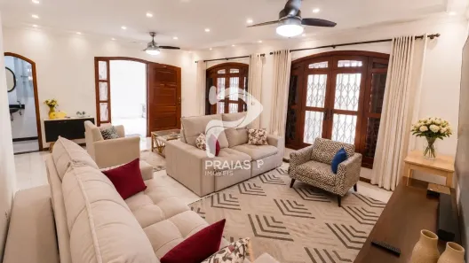 Casa com 5 Quartos à venda, 239m² no Enseada, Guarujá