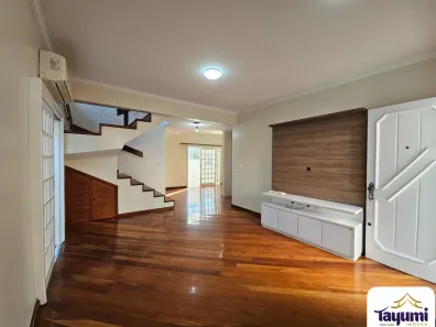 Casa de Condomínio com 3 Quartos para alugar, 135m² no Santo Inácio, Santa Cruz do Sul