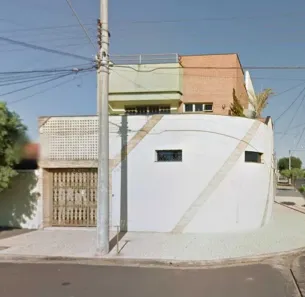 Sobrado com 3 Quartos à venda, 254m² no Jardim das Estações (Vila Xavier), Araraquara