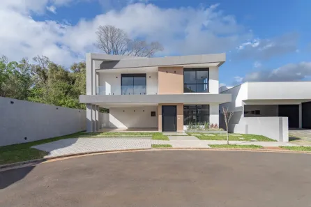 Casa de Condomínio com 3 Quartos à venda, 253m² no Colônia Dona Luíza, Ponta Grossa