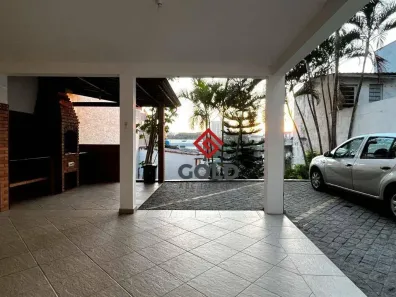 Casa com 4 Quartos à venda, 221m² no Vila Curuçá, Santo André