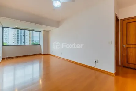 Apartamento com 2 Quartos à venda, 66m² no Passo da Areia, Porto Alegre