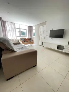Apartamento com 3 Quartos para alugar, 155m² no Pajuçara, Maceió
