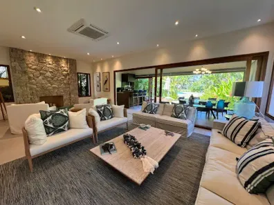 Casa de Condomínio com 5 Quartos à venda, 490m² no Maresias, São Sebastião