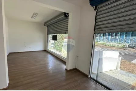 Sala Comercial para alugar, 62m² no Ponte Preta, Campinas
