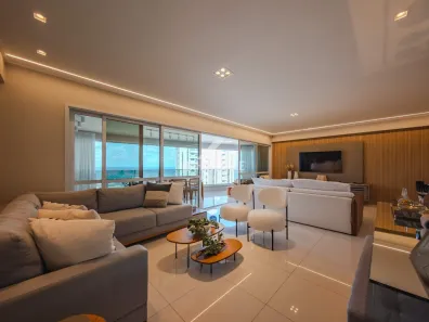 Apartamento com 4 Quartos à venda, 200m² no Pituaçu, Salvador