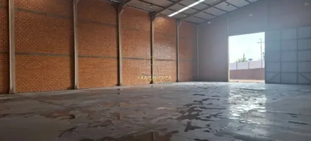 Galpão/Depósito/Armazém para alugar, 600m² no Botiatuva, Campo Largo