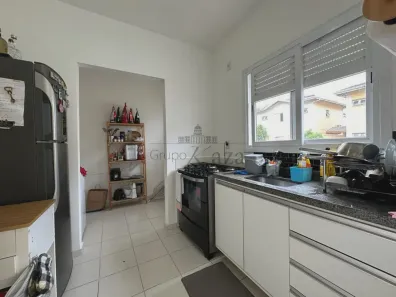 Casa de Condomínio com 3 Quartos à venda, 90m² no Jardim Santa Maria, Jacareí
