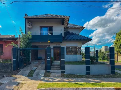 Casa de Condomínio com 3 Quartos à venda, 160m² no Igara, Canoas