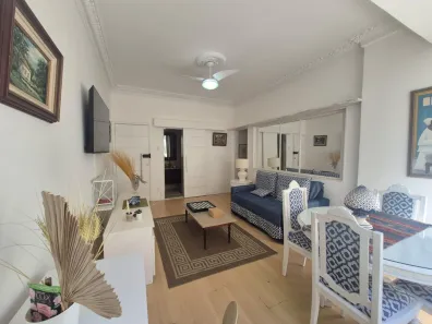 Apartamento com 2 Quartos para alugar, 80m² no Copacabana, Rio de Janeiro