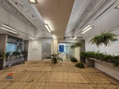 Prédio Comercial para alugar, 1100m² no Vila Olímpia, São Paulo
