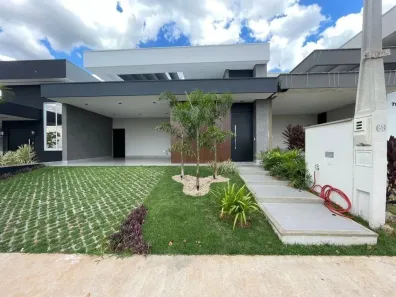 Casa com 3 Quartos à venda, 250m² no Jardim Verona, Marília