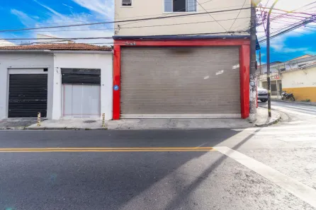Ponto Comercial com 4 Quartos para alugar, 180m² no Vila Nivi, São Paulo