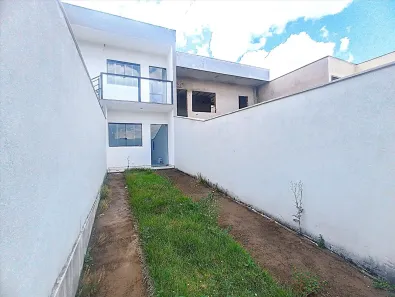 Casa com 3 Quartos à venda, 180m² no Residencial Lagoa, Betim