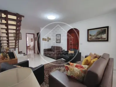 Sobrado com 3 Quartos à venda, 240m² no Jardim das Camélias (Zona Sul), São Paulo
