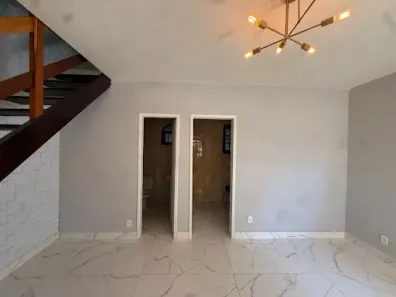 Casa de Condomínio com 2 Quartos à venda, 72m² no Barroco (Itaipuaçu), Maricá