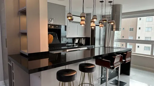 Apartamento com 4 Quartos à venda, 179m² no Meia Praia, Itapema