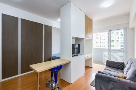 Apartamento com 1 Quarto para alugar, 32m² no Centro, Curitiba