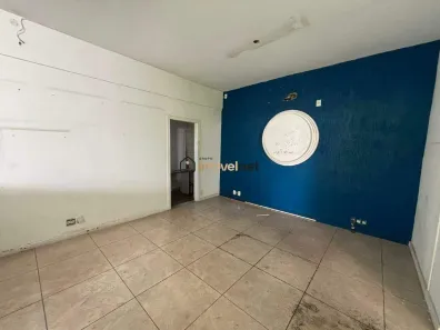 Imóvel Comercial com 8 Quartos para alugar, 197m² no Coração Eucarístico, Belo Horizonte