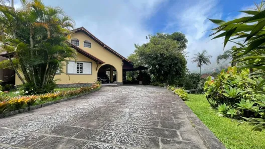 Casa com 3 Quartos à venda, 270m² no São Sebastião, Petrópolis