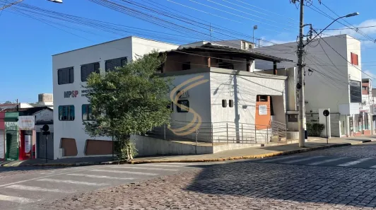 Imóvel Comercial com 5 Quartos à venda, 350m² no Centro, São José do Rio Pardo