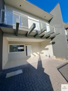 Sobrado com 3 Quartos à venda, 104m² no Pirabeiraba (Pirabeiraba), Joinville