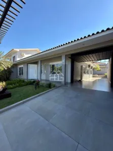 Casa com 5 Quartos à venda, 300m² no Maria Luiza, Cascavel