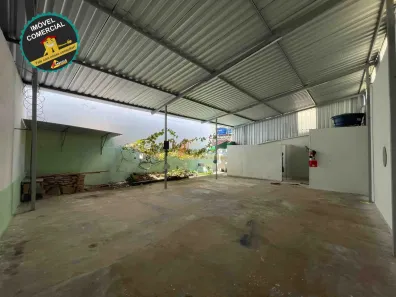 Galpão/Depósito/Armazém para alugar, 135m² no Centro, Divinópolis