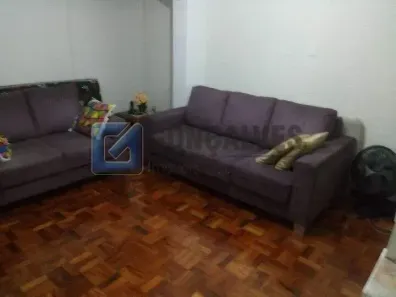 Casa com 4 Quartos para alugar, 370m² no Vila Palmares, Santo André