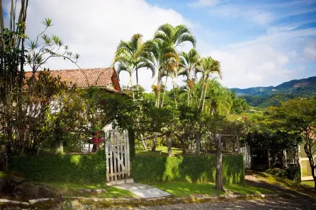 Casa de Condomínio com 4 Quartos à venda, 196m² no Residencial Sul, Nova Lima