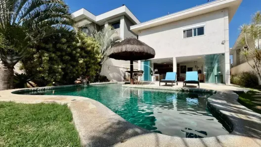 Casa de Condomínio com 3 Quartos à venda, 380m² no Jardim do Golf I, Jandira