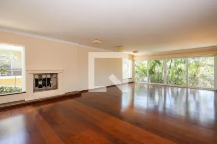 Casa com 3 Quartos à venda, 630m² no Jardim Leonor, São Paulo